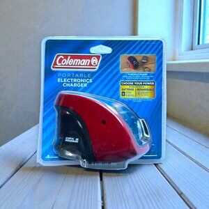 Coleman CPX6 4D Battery Powered Portable USB Electronics Charger Red Black